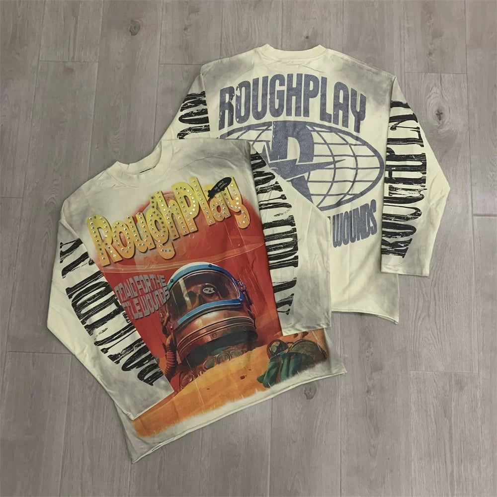 Roughplay Astronaut Helmet Graphic Heavyweight Long-Sleeve Tee - Vintage Sand